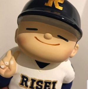 Meet your Posher, Stunning